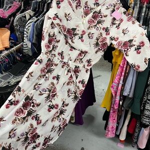 Rue21 Floral Long 3/4 Length Sleeve Dress - White and Pink